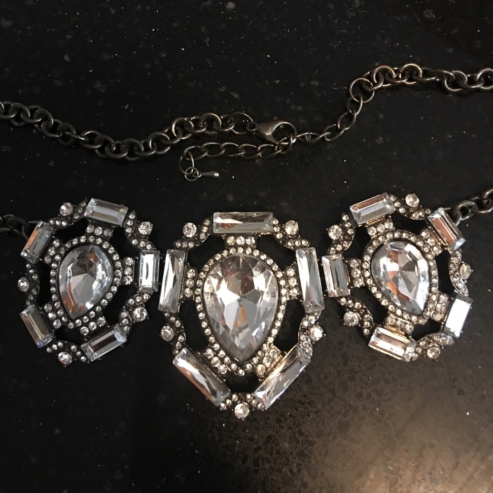 Silver white glass necklace